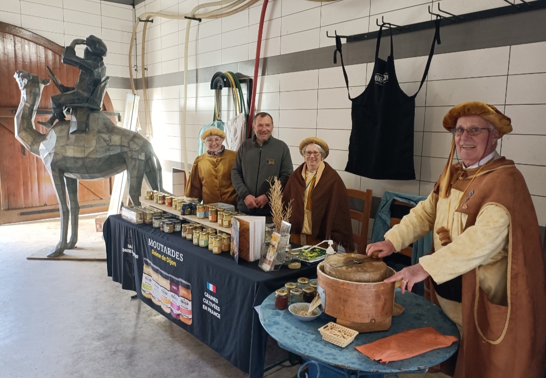 Screenshot_20251206_190450_Gallery