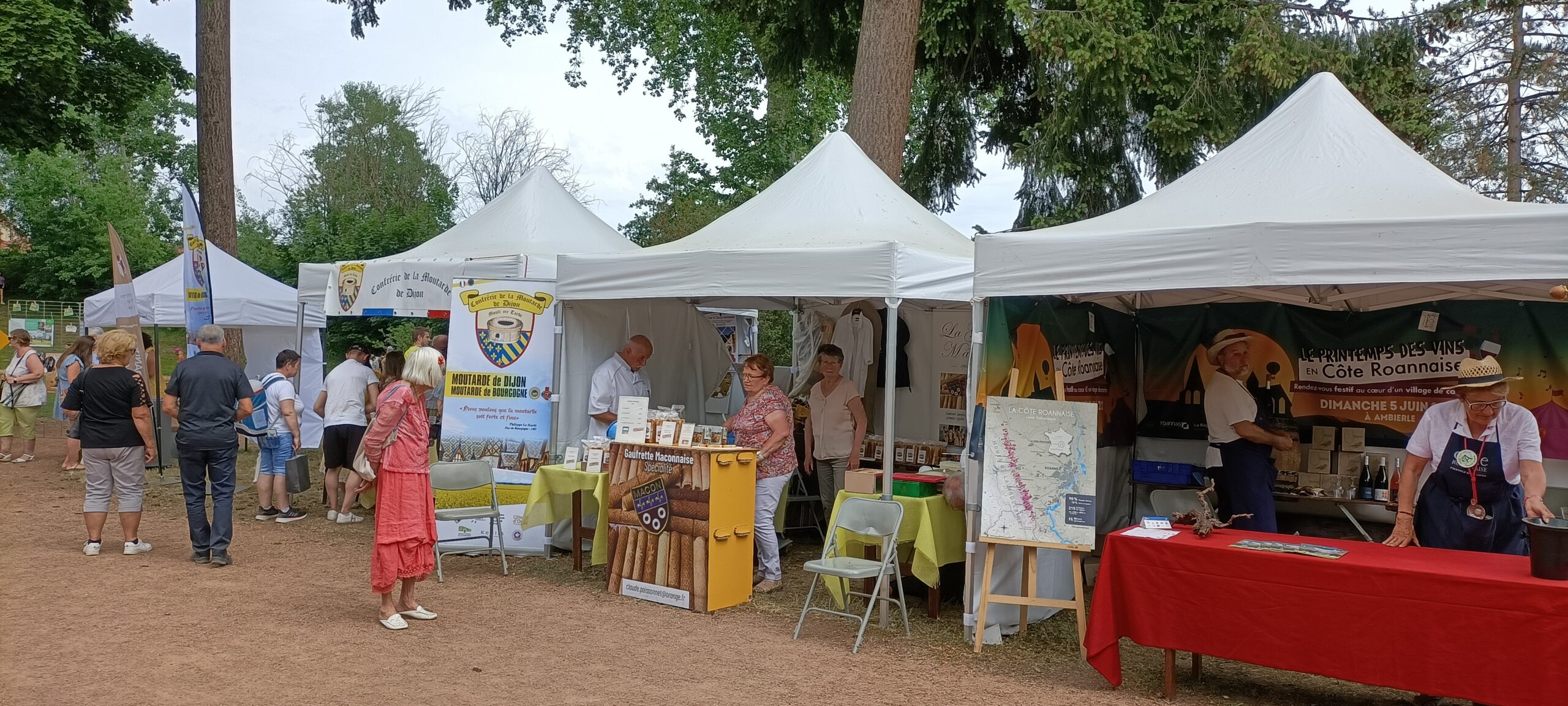 2022 05 22 002 Roanne