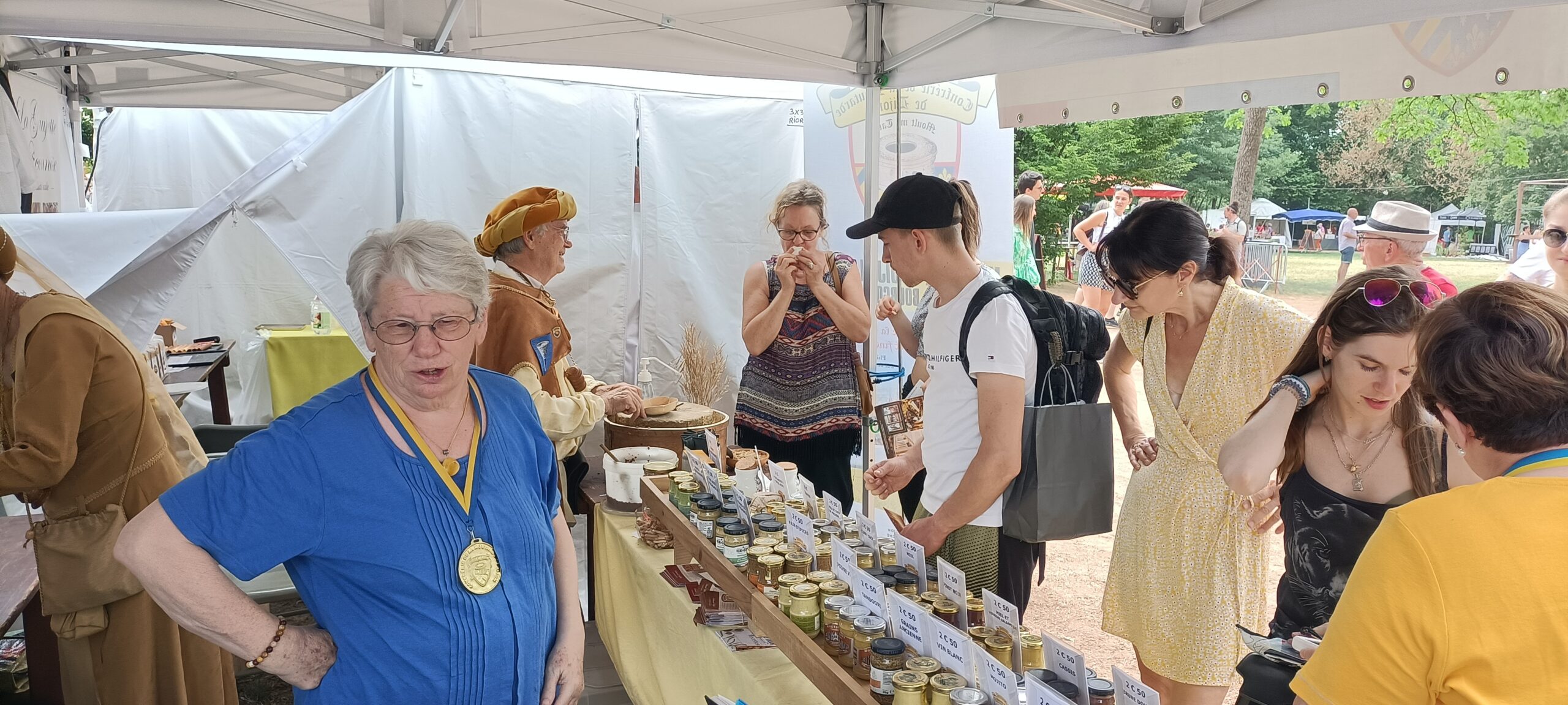 2022 05 22 004 Roanne